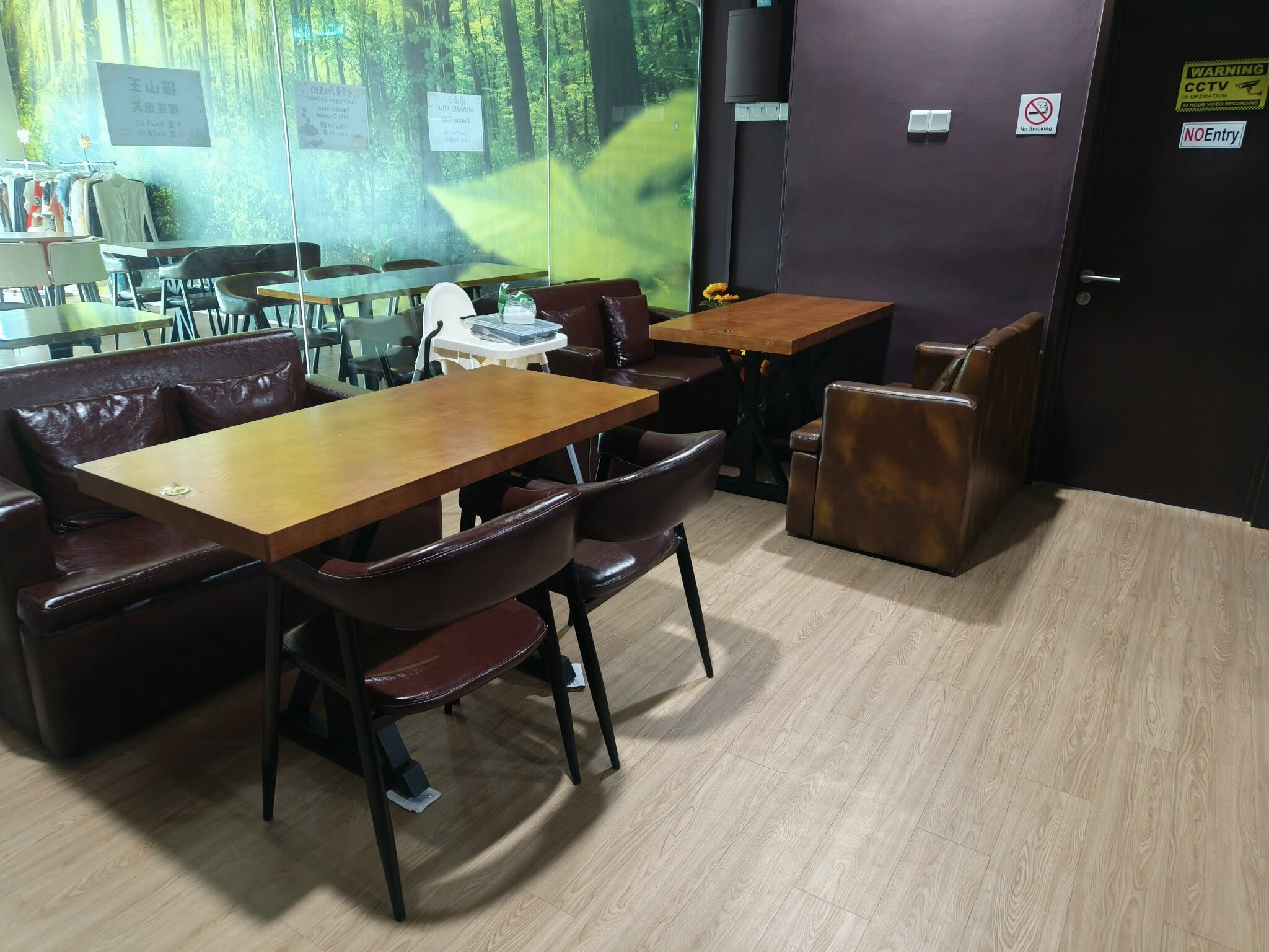  Fully Equipped Shop for Takeover - Permas City