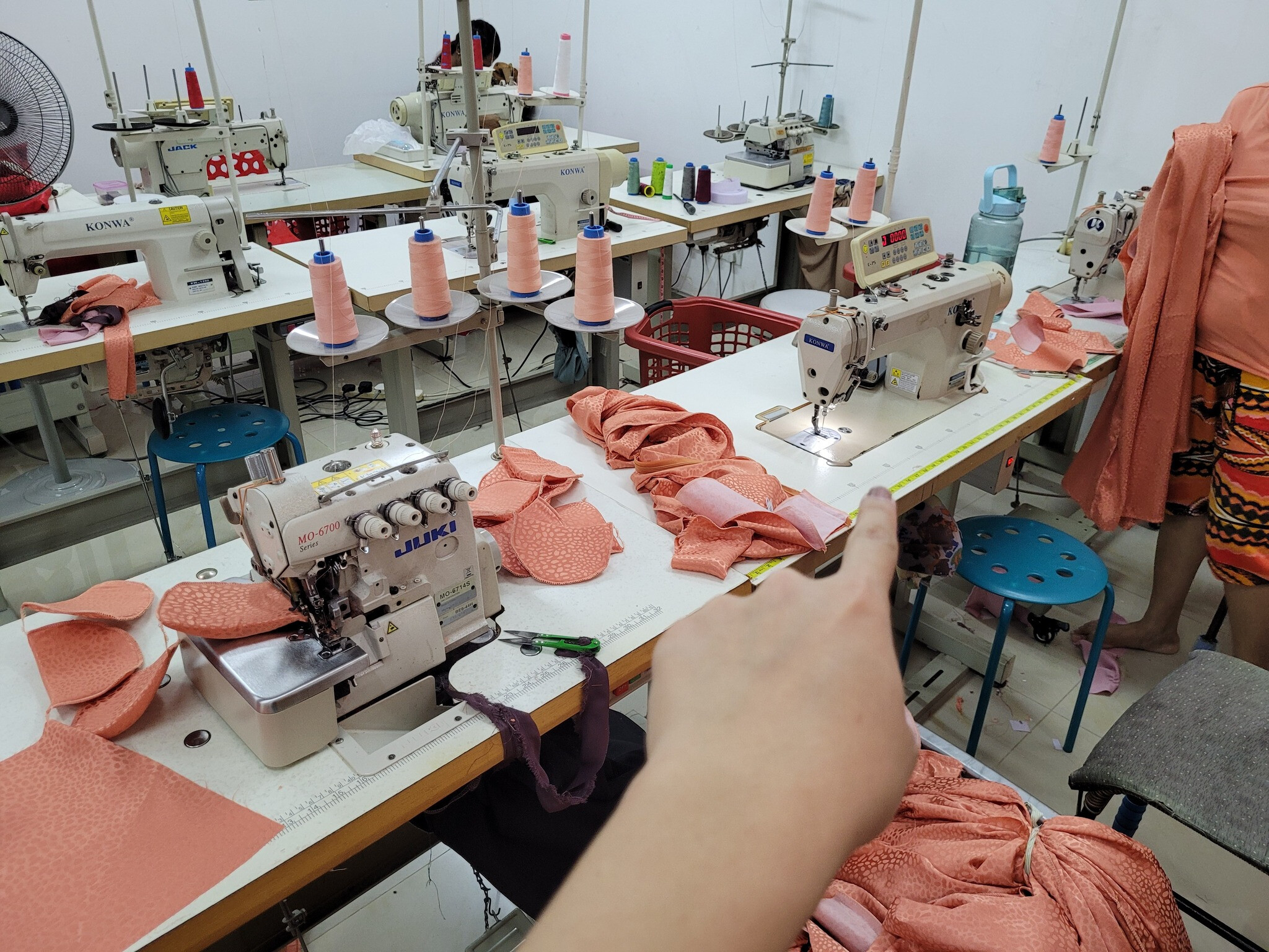 Fesyen Business (Jahit Pukal + Butik) - Puchong, Selangor