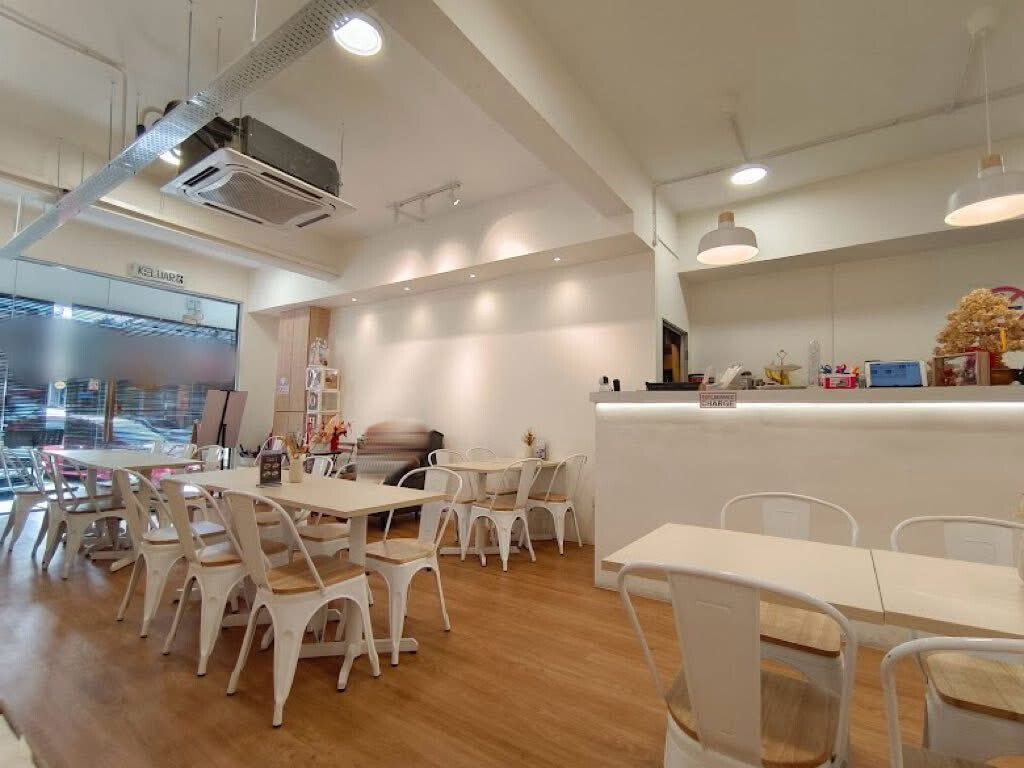 Prime Western Restaurant / Coffee Shop for Sale - Menjalara