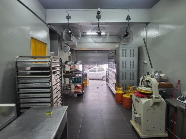 Cheras Bakery for Sale – Fully Equipped & Operating