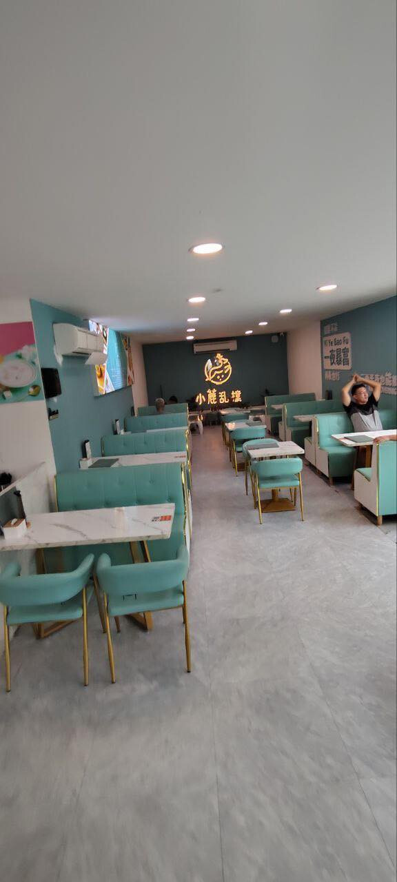 Near New York Hotel - Dessert Shop Takeover