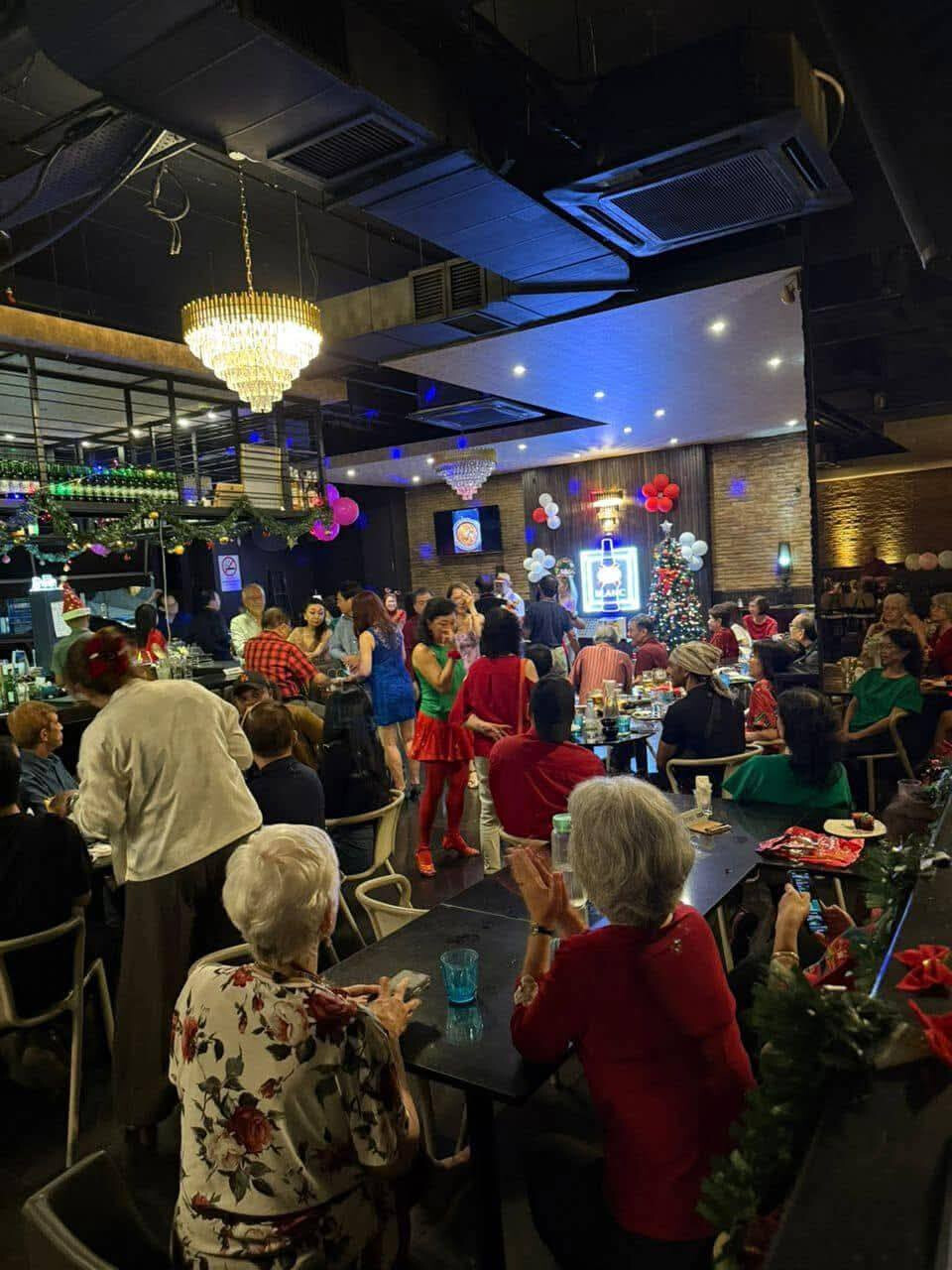  Bar & Bistro Business for Sale @ Petaling Jaya 