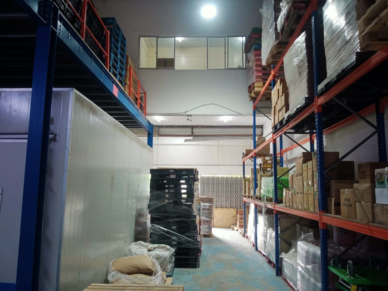 FOOD & BEVERAGE DISTIBUTION/ TRADING COMPANY FOR SALE