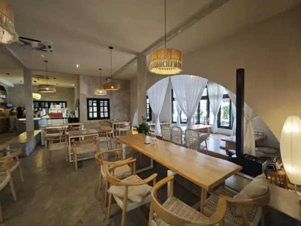 JB Town Area Café & Bistro for Takeover | F&B 现成店面出顶