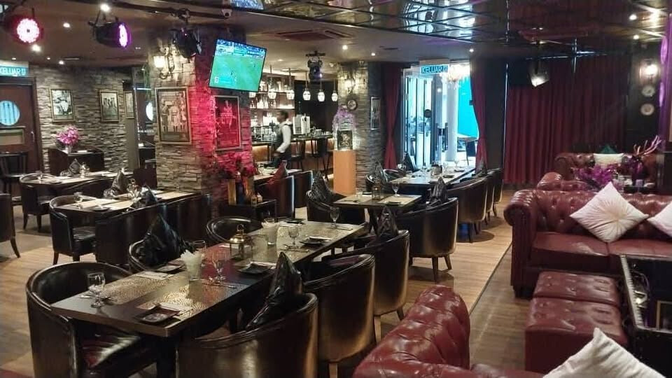 Fine Dining Restaurant & Bar Biz for Sale @ Jaya One PJ