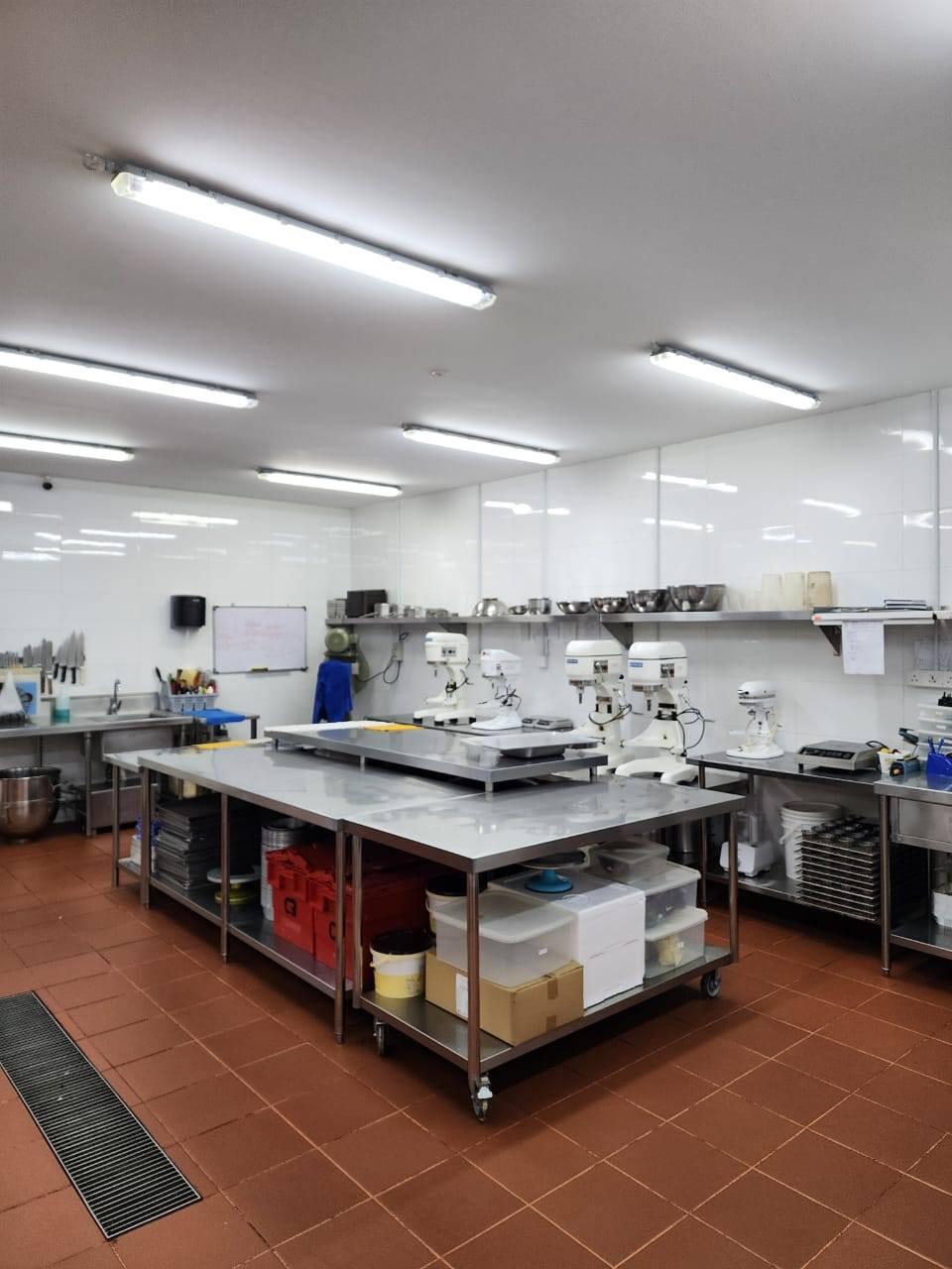 HALAL & MeSTI Certified Central Kitchen for Sale @ Ara Damansara 