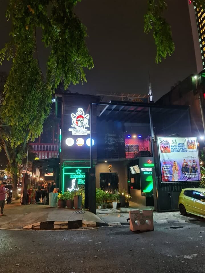 🍹 Restaurant & Bar for Sale – Bukit Bintang, KL
