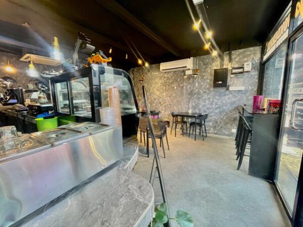 Kedai Kafe untuk Dijual - Taman Melawati, KL